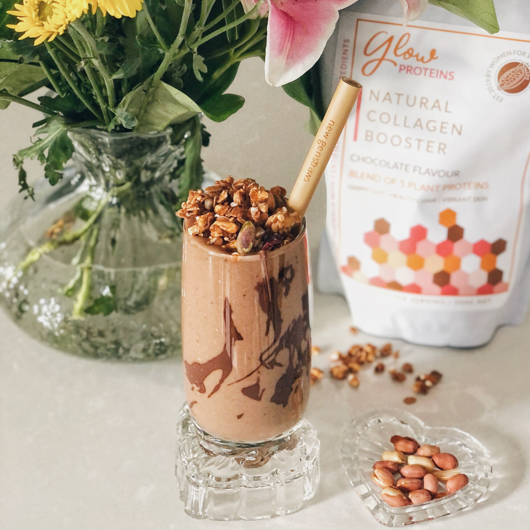 Candy's Creamy Snickers Smoothie!